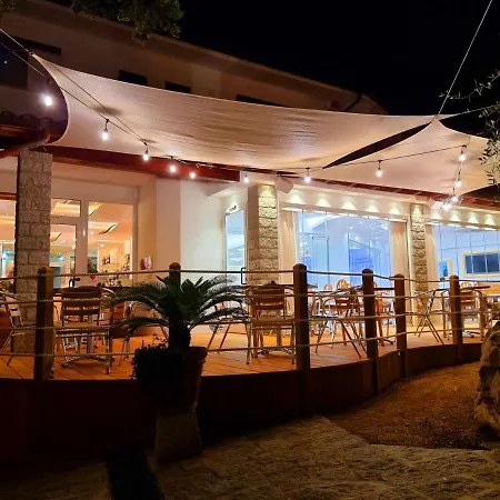 Eco Montemerlo מלון 3*