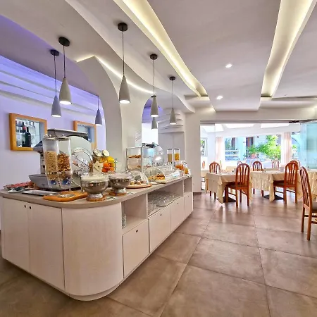 Eco Montemerlo מלון