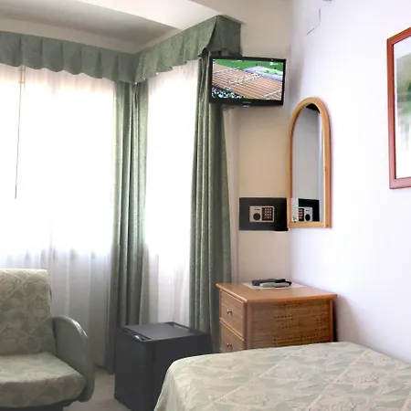 Eco Montemerlo 호텔 3*